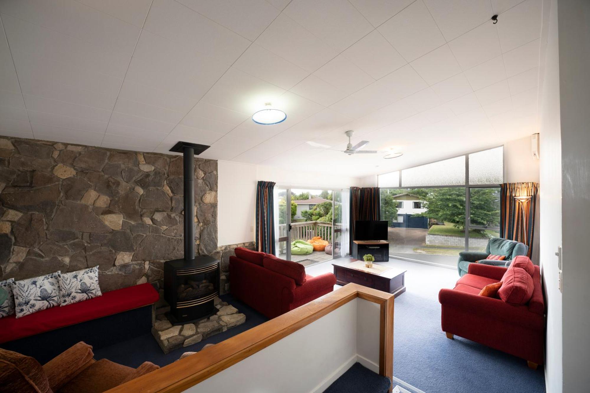 The Family Hub Villa Taupo Exterior photo